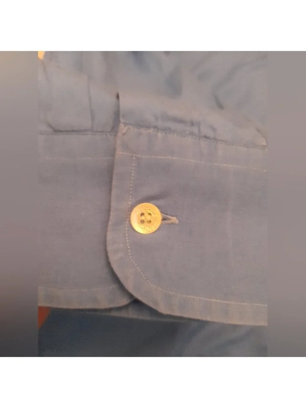 Gucci brand color